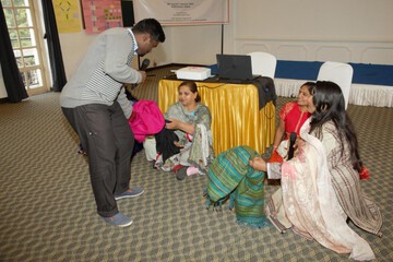building-capacities-homeworkers-garment-supply-chains-hnsa-launches-comprehensive-04